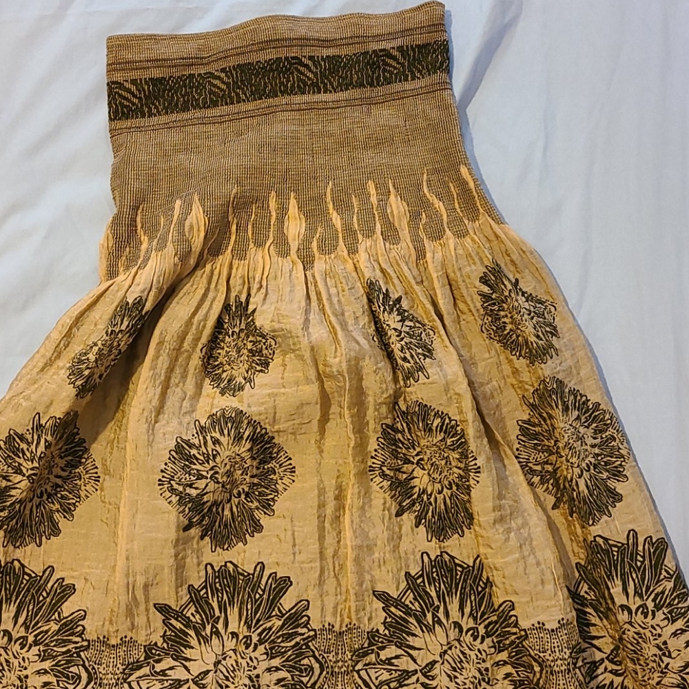 Dress/skirt versatile